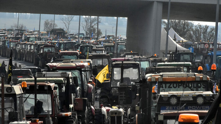 ΑΛΛΗΛΕΓΓΥΗ ΣΤΟΝ ΑΓΩΝΑ ΤΩΝ ΑΓΡΟΤΩΝ!