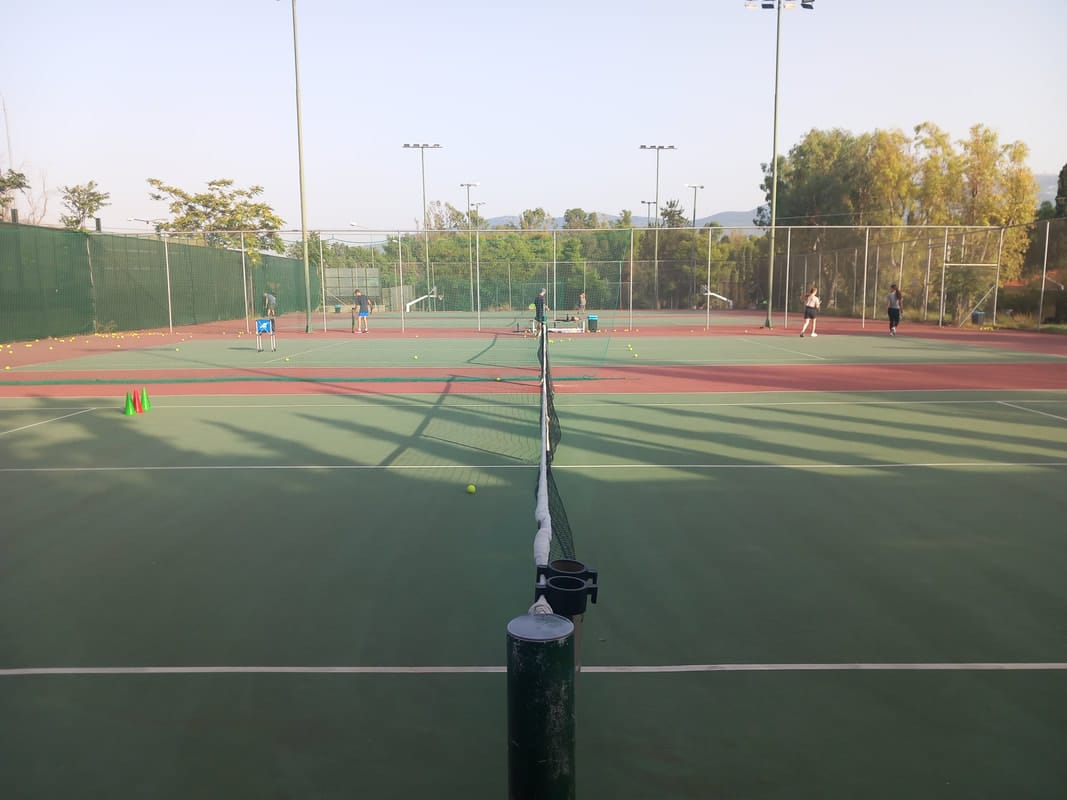 ΝΑ ΜΕΙΝΟΥΝ ΤΑ ΓΗΠΕΔΑ ΤΗΣ ΔΕΡΜΙΔΕΣΙΟΥ ΑΝΟΙΧΤΑ ΓΙΑ ΤΟΥΣ ΜΑΘΗΤΕΣ ΚΑΙ ΤΟΝ ΛΑΟ ΤΗΣ ΝΕΑΣ ΙΩΝΙΑΣ