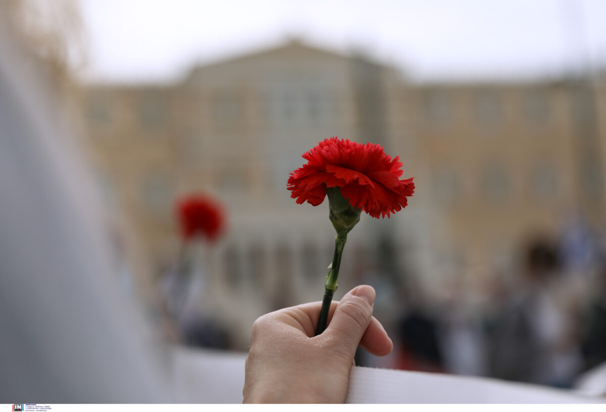 Πρωτομαγιά 1886 – 2026: 140 χρόνια μετά την εξέγερση του Σικάγο συνεχίζουμε τον αγώνα με αισιοδοξία και αποφασιστικότητα    για νέες κατακτήσεις, για ζωή και δουλειά με σύγχρονα δικαιώματα !
